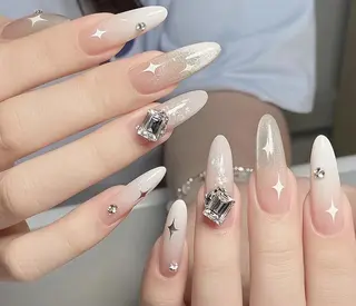 ネイル AB マツエクネイルサロンのネイルデザイン