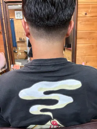 ショート メンズ 高橋 知輝のヘアスタイル