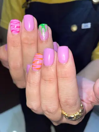 ネイル moca心斎橋所属・˚✧⁺⭐︎༚moca miyuu⁎⁺˳✧༚のネイルデザイン