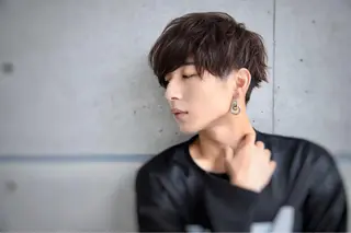 ショート パーマ メンズ 赤み消し🌿 透明感カラー🫧のヘアスタイル