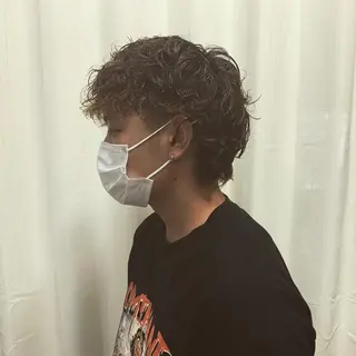 ミディアム パーマ メンズ labyrinthノーブル所属・再現性No.1西村 雄太のヘアスタイル