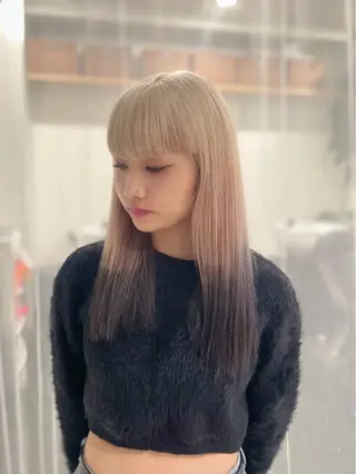 ロング カラー GaKu/ハイトーン /ブリーチ/ブロンドのヘアスタイル