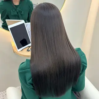 ロング Bonheur銀座店所属・髙落 香帆のヘアスタイル