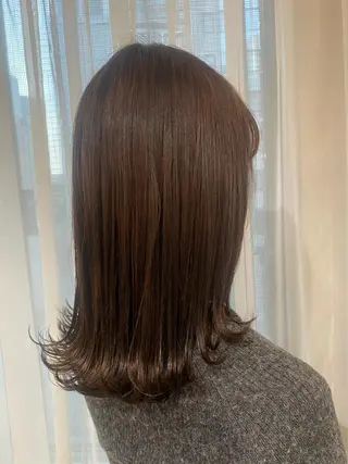 セミロング ボブ/透明感カラー 岸本涼奈のヘアスタイル