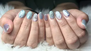 ネイル Queenie nailのネイルデザイン