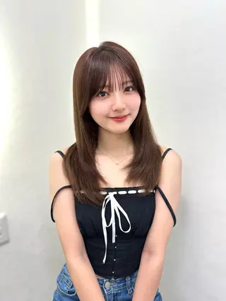 セミロング カラー 盛れる顔周り /透明感/かりん🎀のヘアスタイル