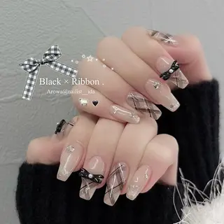 ネイル Arowa 伊田のネイルデザイン