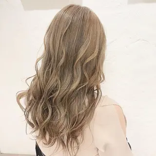 ミディアム 🌿アロマヘアルーム 横浜店✂︎のヘアスタイル