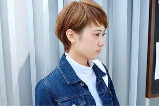 ショート 岡田 恭明のヘアスタイル