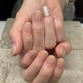 ネイル MAXKELLY EMIのネイルデザイン