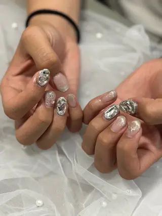 ネイル LINXS K🍎のネイルデザイン