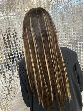 BRAS ナカガワのヘアスタイル