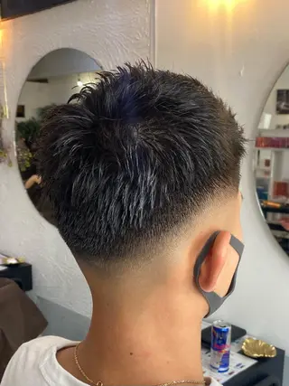 ショート メンズ 泰成/メンズ特化/ フェード/ツイスパのヘアスタイル