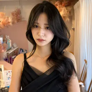 ロング カラー 本格韓国ヘア🇰🇷 【uni】キューさんのヘアスタイル