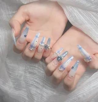 ネイル Lee Nailsのネイルデザイン