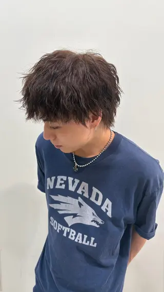 カラー メンズ 高橋 優実のヘアスタイル