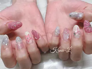 ネイル 芦辺 香奈のネイルデザイン