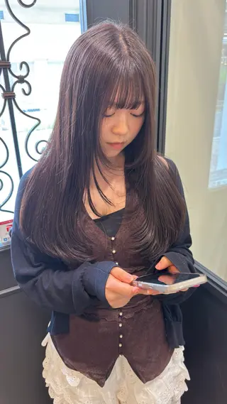 ロング カラー Fukuma Karinのヘアスタイル