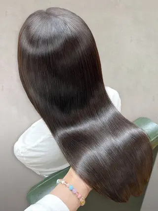 ロング カラー HAIR&MAKE EARTH湘南台所属・三谷 朋世のヘアスタイル