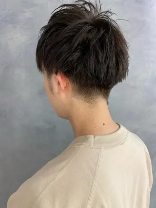 ショート 嶋田 久純のヘアスタイル