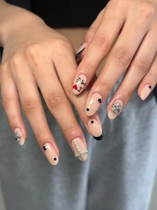 ネイル NEOUV_ mikuのネイルデザイン