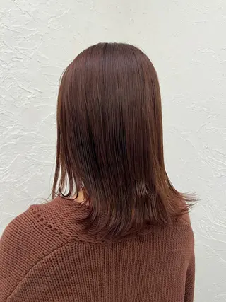 ミディアム カラー 樋口 初音のヘアスタイル