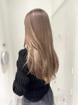カラー Hana 🌻のヘアスタイル