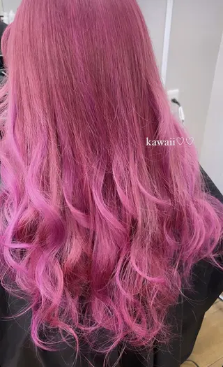 ロング カラー パーマ ヘアアレンジ NAIL and EYELASH ALPHA.所属・ALPHA. 姫繇のネイルデザイン