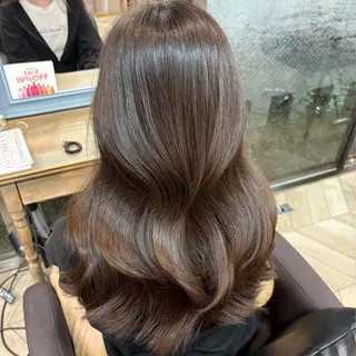 ロング 森 はるなのヘアスタイル