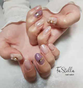 ミディアム ネイル Fa.Stella ファステラ のネイルデザイン