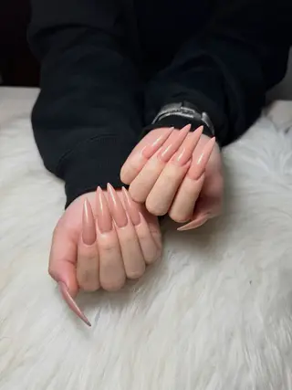 ネイル by BIA所属・オスレル ビアンカのネイルデザイン