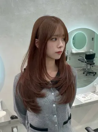 ロング カラー 韓国レイヤーカット 🇰🇷透明感カラーのヘアスタイル