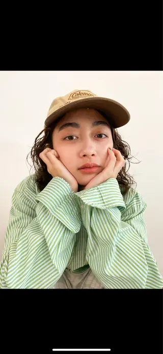 セミロング カラー パーマ ヘアアレンジ メンズ キッズ パーマスタイル🔅 sayacaのヘアスタイル