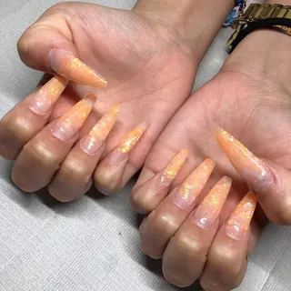 ネイル Eyelash salon mee所属・小船 莉穂のネイルデザイン