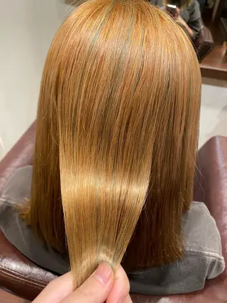 ミディアム 水谷 菜央のヘアスタイル