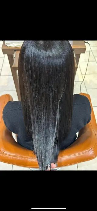 セミロング 武藤 梨花のヘアスタイル