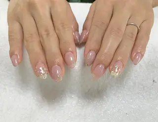 ネイル 手塚 里奈のネイルデザイン