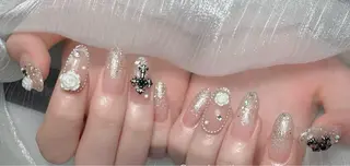 ネイル Queen Nail 　クイーンネイルのネイルデザイン