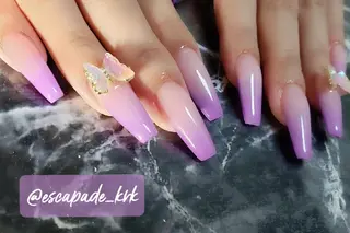 セミロング ネイル クロキ 。のネイルデザイン