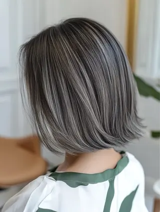 ミディアム motoトップカラー リスト/ブリーチカラのヘアスタイル