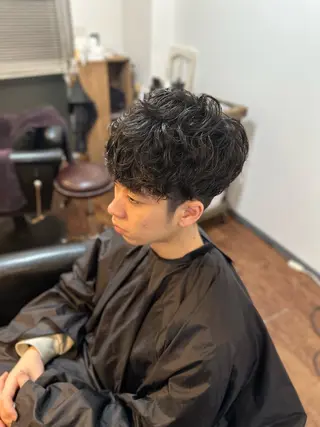 ミディアム パーマ メンズ Lizir  ルズィール所属・Luzir⭐︎ GEN⭐︎のヘアスタイル