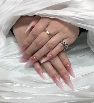 ネイル Dolce所属・Dolce本厚木 みほ🐱🎀🤍のネイルデザイン