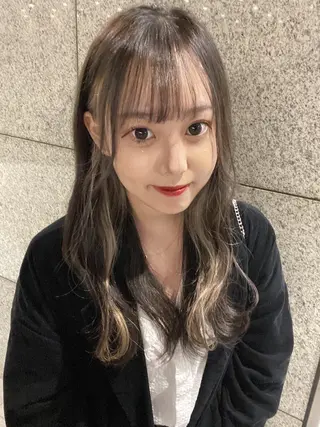 ロング sweep☁️ ルカ┊透明感カラーのヘアスタイル