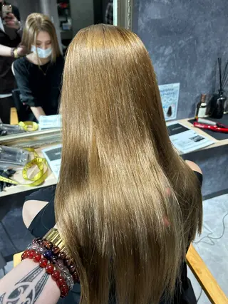 セミロング カラー 小山 悦宏のヘアスタイル