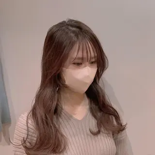 セミロング La paix所属・パーソナルカラー lapiax阿部のヘアスタイル