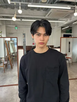 メンズ メンズ特化美容師 タナカリョウのヘアスタイル