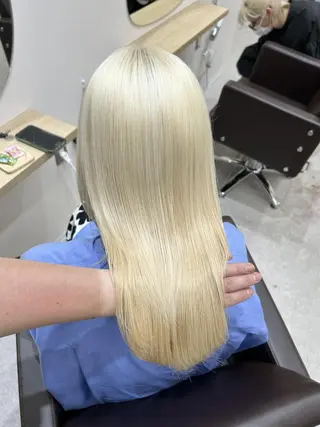 セミロング カラー ✨【公式】 juhl.横浜✨のヘアスタイル