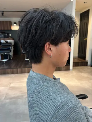 メンズ フェザーパーマ/韓国 /メンズカット保立のヘアスタイル