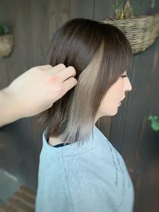 ミディアム カラー ヘアアレンジ ハイトーン・ブリーチ ムラ修正 八須 錬のヘアスタイル