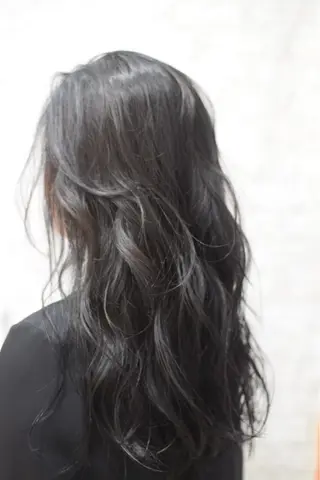 ロング カラー ハイトーンカラー RYUのヘアスタイル